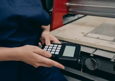Understanding CNC Machine Controllers: How CNC Technology Powers Modern Manufacturing