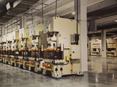 Types of Plastic Injection Molding Machines: Comparing Hydraulic, Electric, and Hybrid Systems
