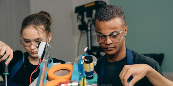 Career Paths in the Injection Molding Industry: Skills, Certifications, and Growth Opportunities