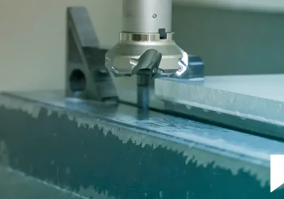 Selecting the Right Milling Machine for Your Manufacturing Needs: Types, Capabilities, and Applications